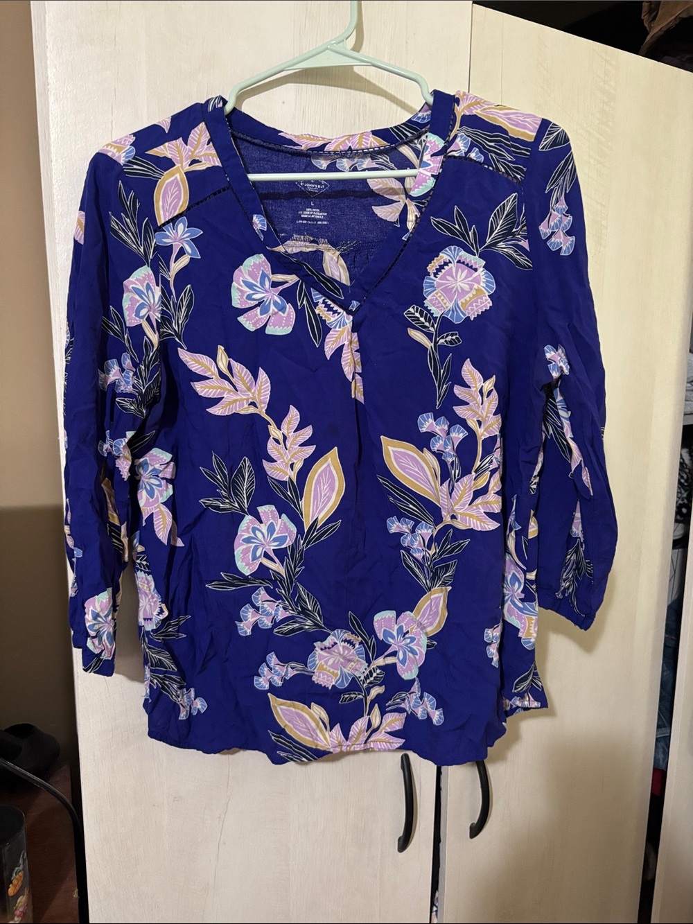 St. John's Bay Royal Blue Floral V-Neck Blouse